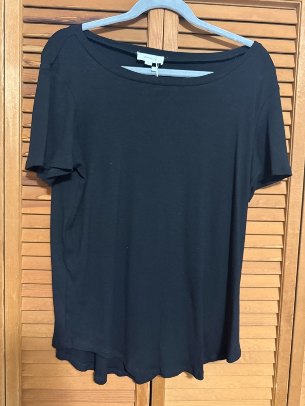 NEW Lena & Lou Short-Sleeve Ribbed Jersey Top